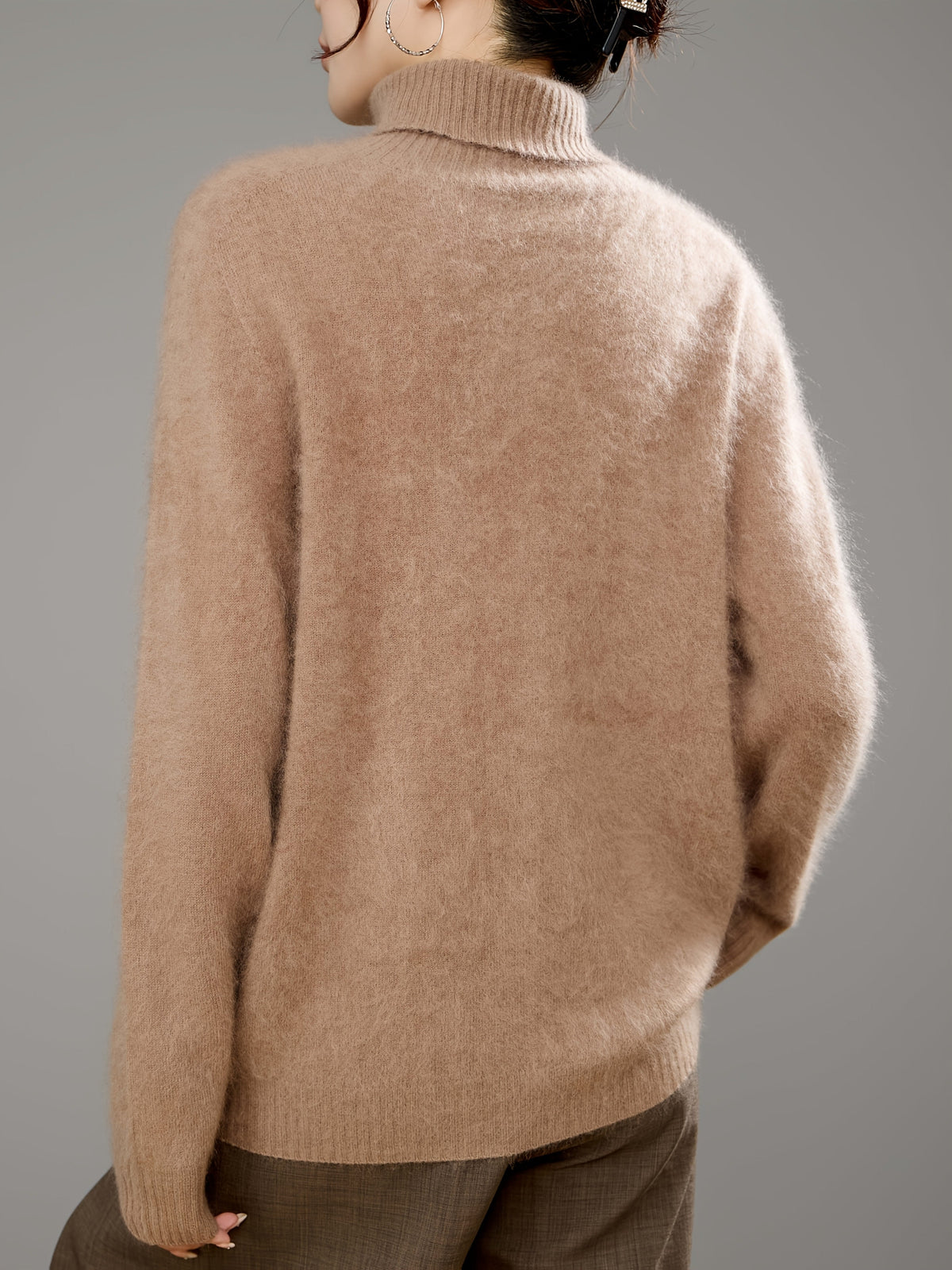 Annelise Cashmere Wool Turtleneck Sweater