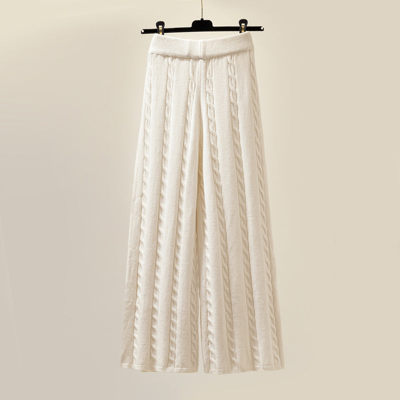 Madison Montclair Cozy Elegance Set