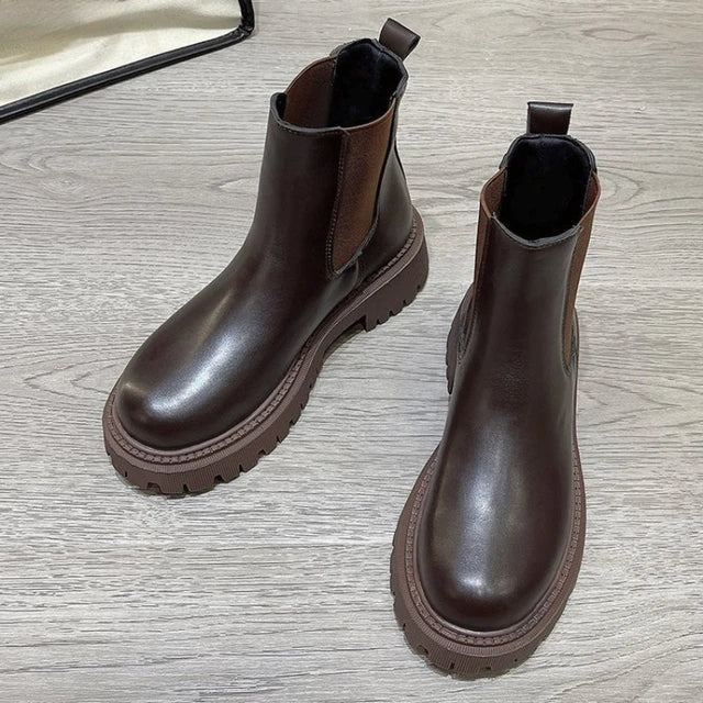 Rosetta Classic Chelsea Boots