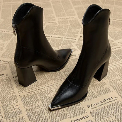 Vellore Chelsea Leather Boot
