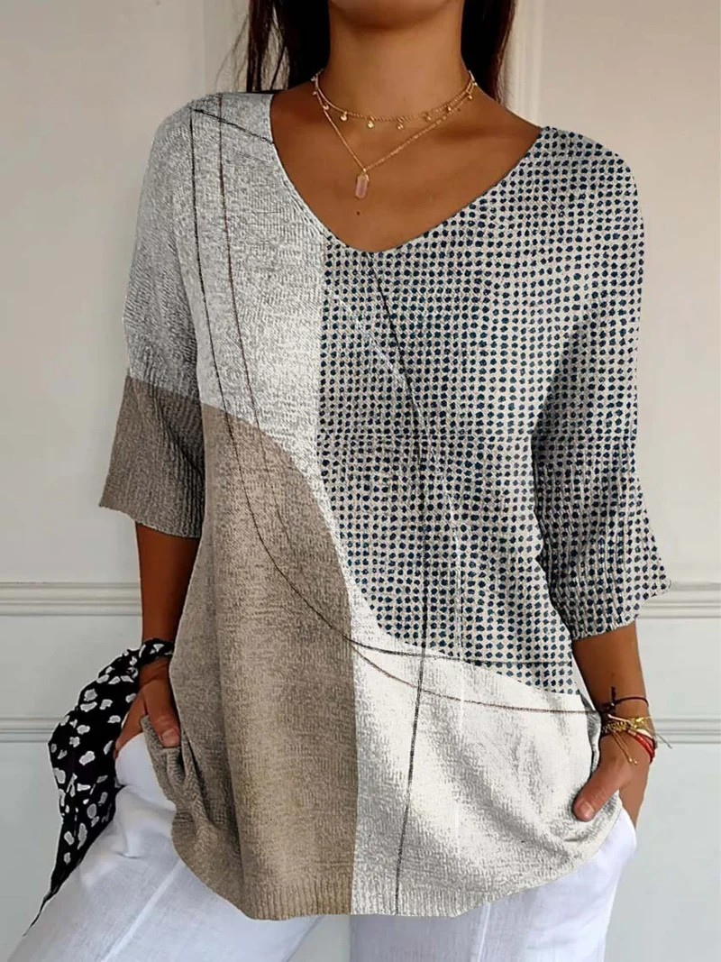 Soraya Abstract Geometric Print Knit Pullover