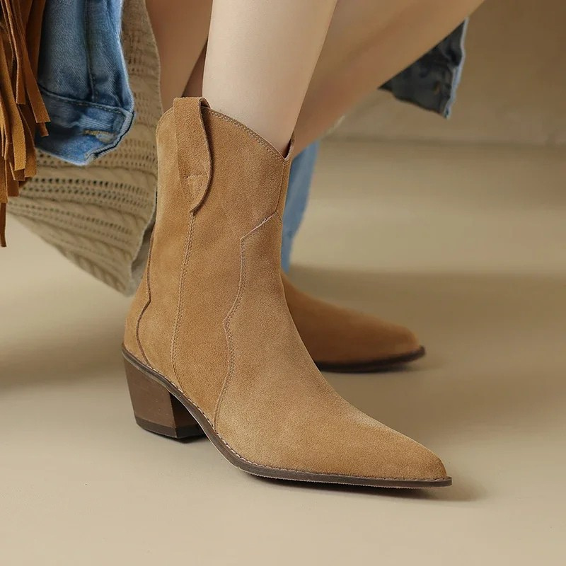 Palmina Western Ankle Boots